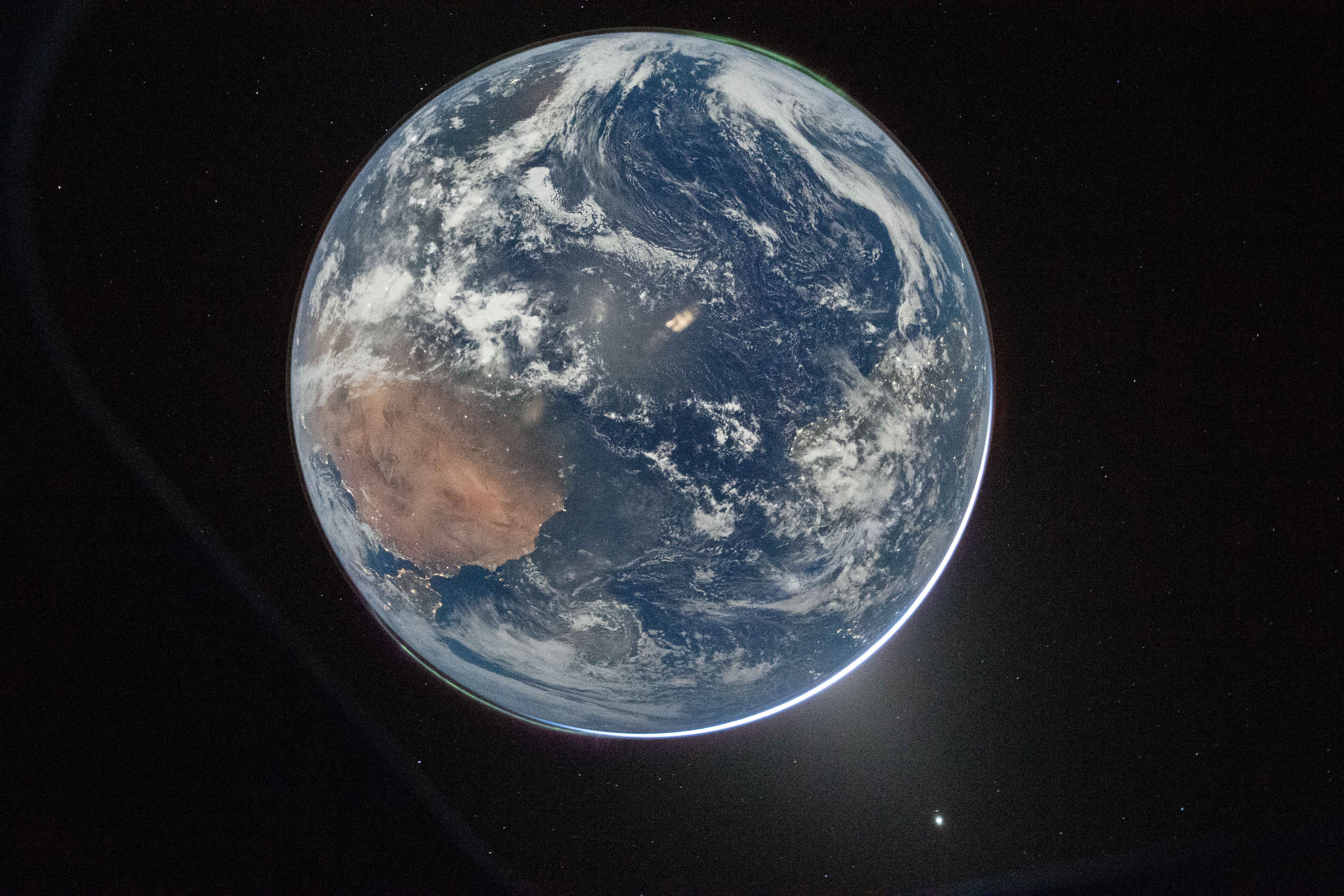Photogrpah of Earth from the Orion sapcecraft's window